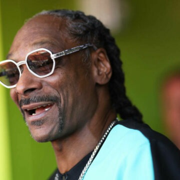 Snoop Dogg va purta torţa olimpică înaintea ceremoniei de deschidere de la Paris