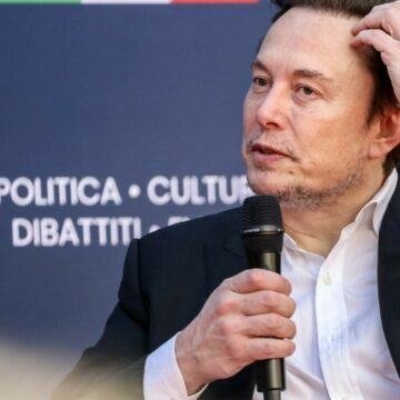 img Elon Musk neagă donația de 45 de milioane de dolari pentru campania lui Donald Trump