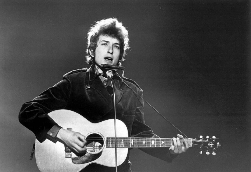 Bob Dylan – Legendarul muzician care a inspirat filmul biografic „Complet necunoscut”