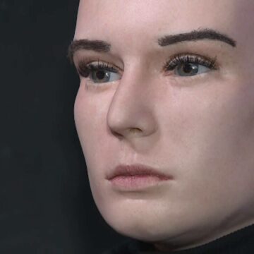 img Controverse privind statuia de ceară a Sinead O’Connor