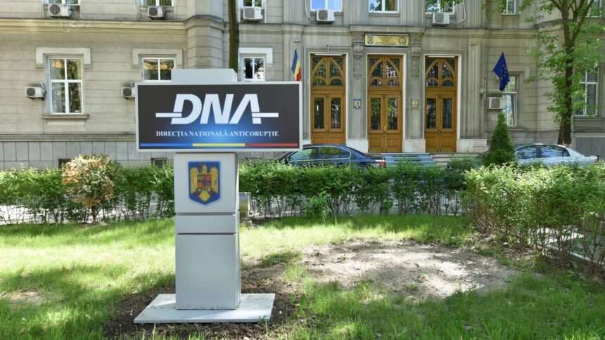 img-154 Prins în flagrant de DNA în București când lua 70.000 de euro șpagă pentru un aviz