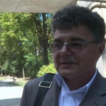 img Performanță românească peste Ocean. Profesorul Cristian Popescu îi uimește pe americani