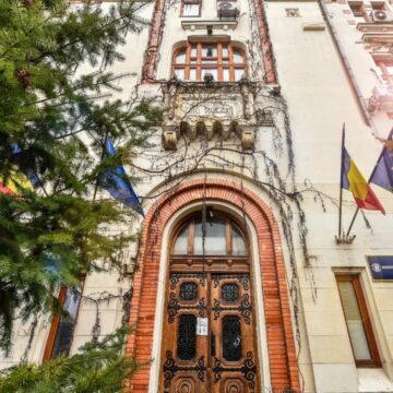 img Ministerul Educației reacționează după scandalul de la SNSPA: Verificarea cazurilor de hărțuire sexuală în universități