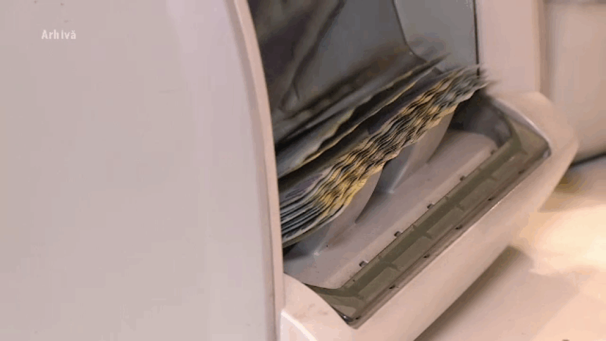 Reducrei la creditele romanilor dupa decizia BNR de a scadea dobanda cheie