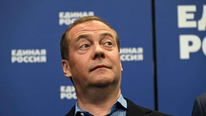 img-215 Recrutarea militarilor in Rusia: Dmitri Medvedev anunta ca nu exista lipsa de personal militar