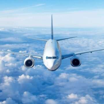 img-216 Intoxicatie in avion: 70 de pasageri s-au simtit rau dupa ce au mancat pui stricat