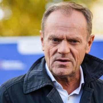 Pericolul reprezentat de creșterea partidelor radicale de dreapta în Europa și influența Rusiei – Avertismentul lui Donald Tusk