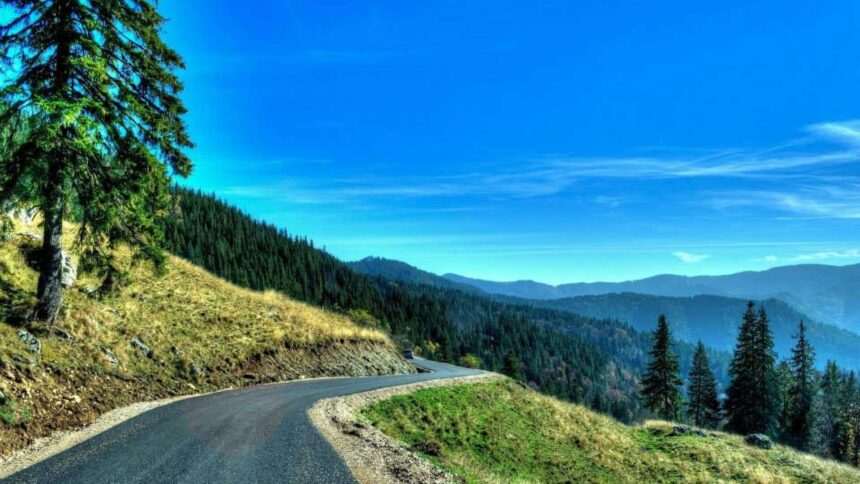 img-280 Tragedie pe Transrarău: Un motociclist străin a murit subit din cauza unui atac de cord