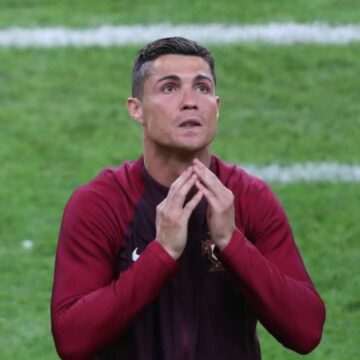 img-322 Pepe și Cristiano Ronaldo, triști după eliminarea Portugaliei la EURO 2024