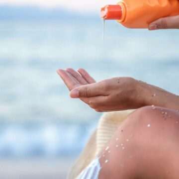 img-332 Te poți bronza cu SPF? Trucuri pentru un bronz sănătos și estetic