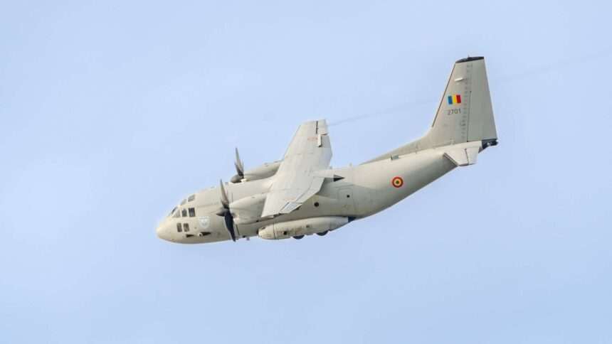 img-394 Delegația României pentru summitul NATO de la Washington a plecat cu un avion militar, după ce TAROM și-a anulat cursele