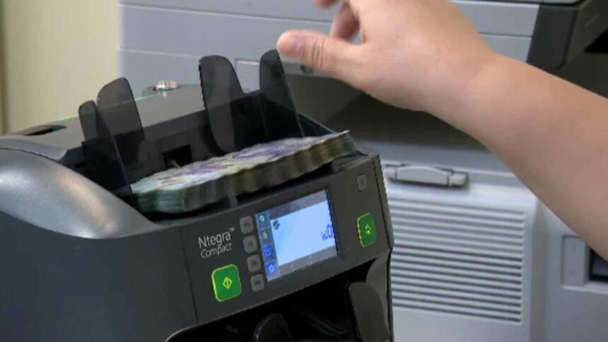 img-451 Băncile câștigă primul proces împotriva ANPC în scandalul acuzațiilor de cămătărie