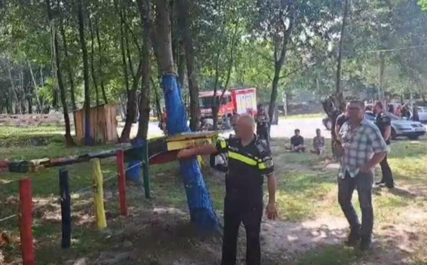 Nereguli în parc de aventură: patru copii răniți din cauza unor echipamente defecte