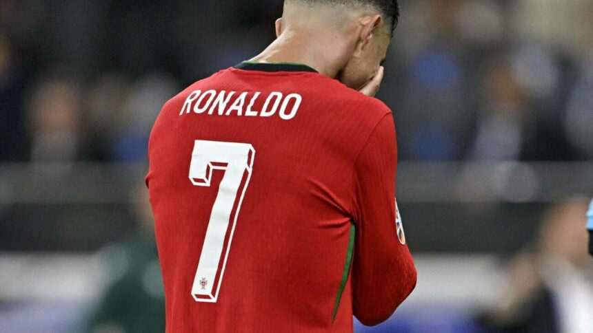 img-54 Cristiano Ronaldo a ratat un penalti la meciul Portugaliei cu Slovenia şi a izbucnit în plâns