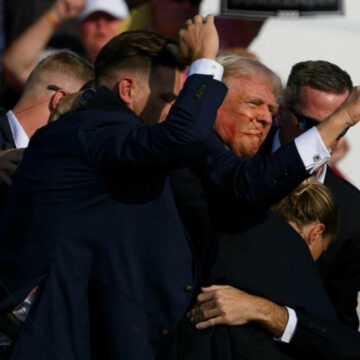 img-717 Atacatorul lui Donald Trump a fost identificat. Cine este și cine l-a văzut în momentul în care a tras