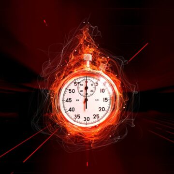 Raportul Cloudflare despre exploatarea rapidă a vulnerabilităților și creșterea atacurilor DDoS