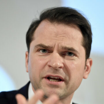 img-775 Ministrul Energiei: Fără riscuri majore de pene de curent din cauza caniculei