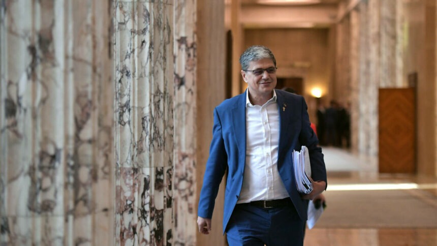 img Ministrul Finanțelor despre creșterea impozitului pe venit și TVA