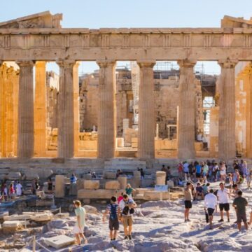 img Grecia închide Acropole din cauza caniculei