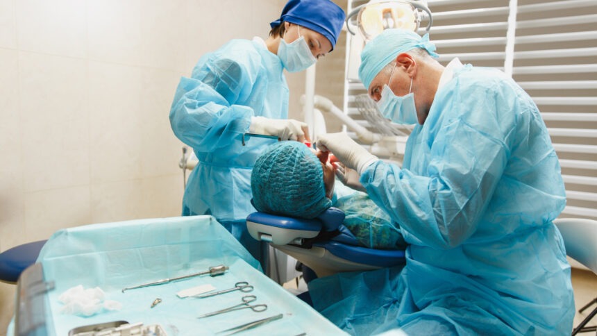 Cum să eviți pierderea dinților și distrugerea gingiilor