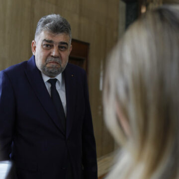 img Misiune imprevizibilă la Bruxelles: Premierul României negociază deficitul bugetar