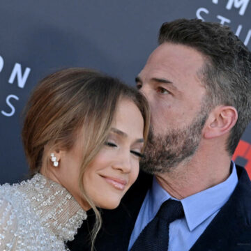 Jennifer Lopez a cerut divorțul de Ben Affleck