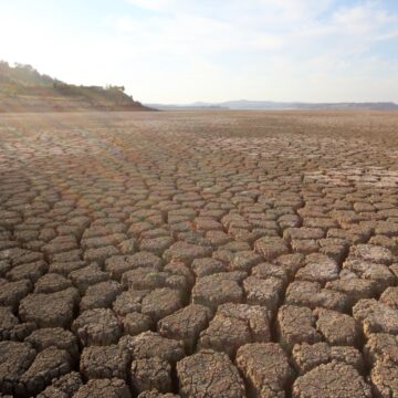 Stațiunea Colibița din România rămasă fără apă potabilă din cauza secetei