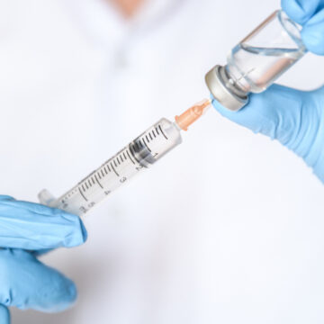 Primul vaccin împotriva cancerului la plămâni intră în faza testelor pe oameni