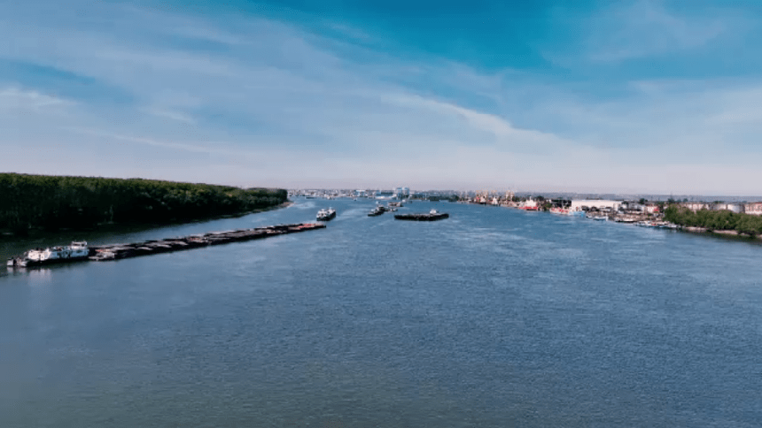 img Scăderea cotelor apelor Dunării – o problemă gravă pentru transportul fluvial
