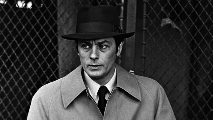 img Ceremonia de înmormântare a lui Alain Delon