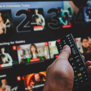 Victorie împotriva pirateriei: Operațiunea de streaming ilegal Fmovies eliminată de o coaliție Netflix, Amazon, Disney și Apple TV