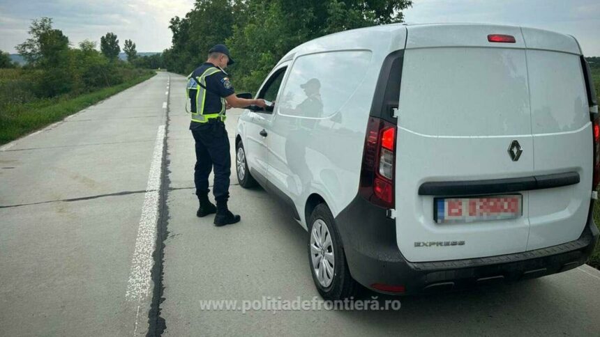 img Plimbare ilegală cu mașina: o familie cercetată penal în Iași