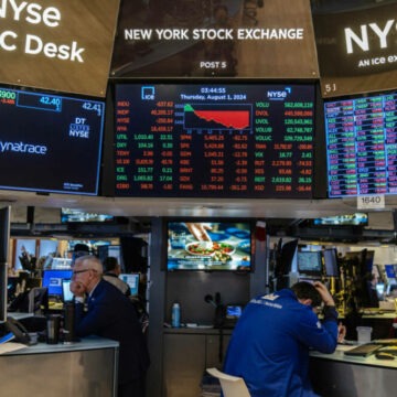 Prăbușirea bursei mondiale și decizia lui Warren Buffet