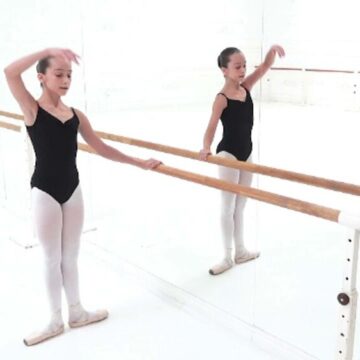 img Povestea impresionantă a unei balerine de 14 ani din Iași