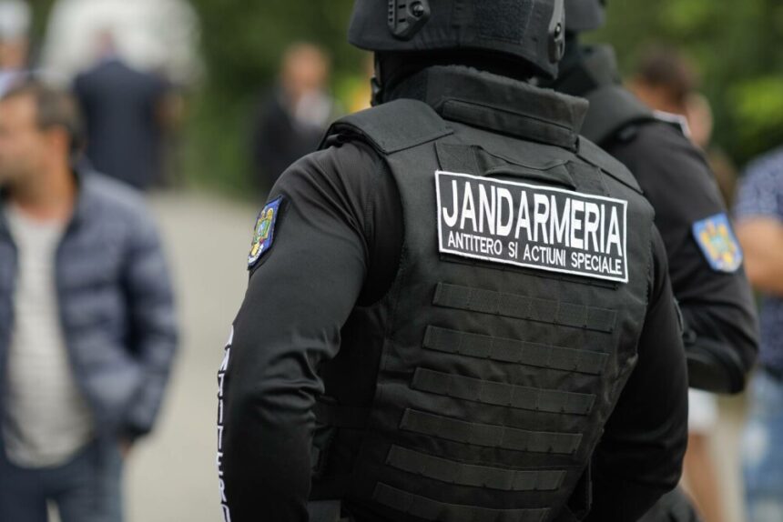 img Arest preventiv pentru patru persoane care obligau două minore să se prostitueze. Victimele aveau 16 și 17 ani