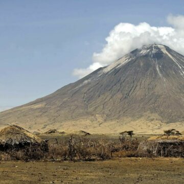 img Vulcanul Ol Doinyo Lengai – un fenomen ciudat din Tanzania