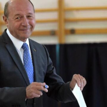 img Predicția lui Băsescu: Nicolae Ciucă, candidatul PNL, nu are șanse să intre în turul doi contra suveraniștilor