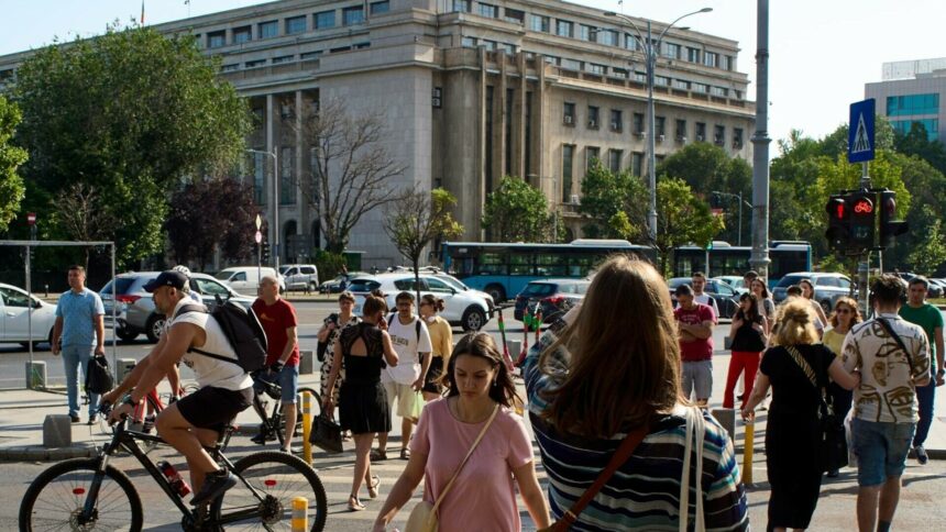 Valul de căldură în România – Coduri de avertizare portocalii și galbeni