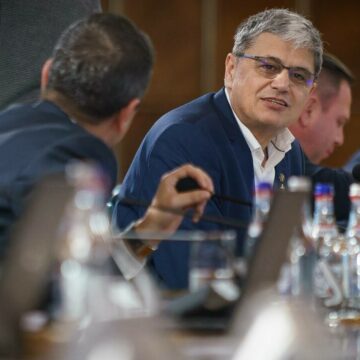 Explicatia sefului Finantelor pentru diferenta de salarii intre sectorul public si privat