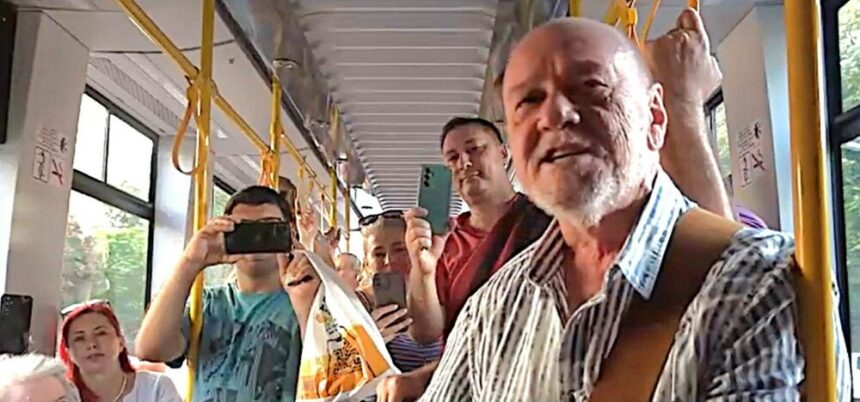 Nicu Alifantis are propriul tramvai in Braila