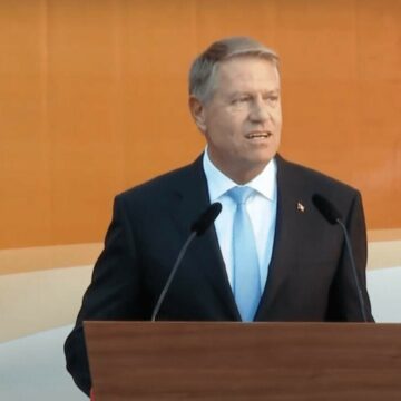 img Klaus Iohannis nu demisionează ca să se înscrie pe listele PNL
