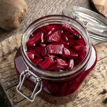 Cele mai bune rețete pentru conserve de sfeclă roșie