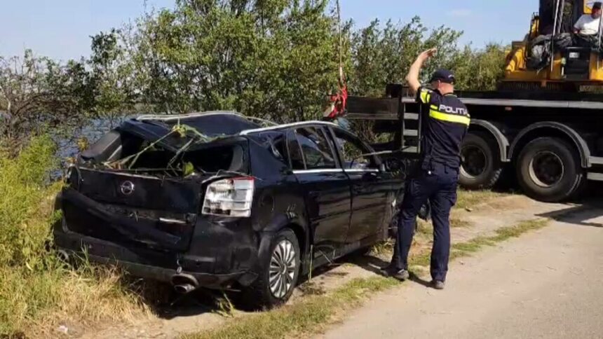 img Tragedie în lacul Pantelimon: Tânărul care a murit după ce a căzut cu mașina în apă