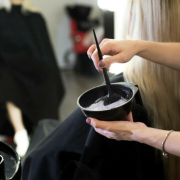 img Impactul ingredientului din vopseaua de păr asupra vederii – Cazul unei femei din Franța