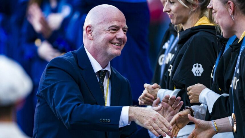 img Luxul lui Gianni Infantino: Apartamentul de lux plătit de FIFA