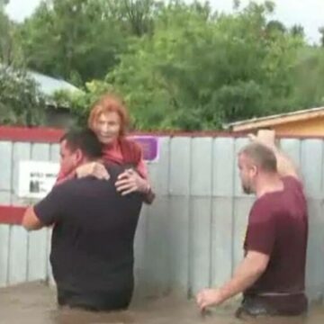 img Eroi în timpul liber: Povestea unui polițist și a unui jandarm care au salvat vieți în Galați