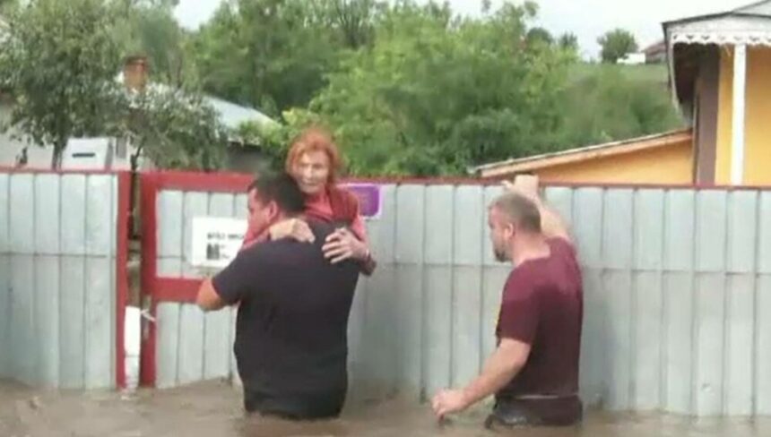 img Eroi în timpul liber: Povestea unui polițist și a unui jandarm care au salvat vieți în Galați