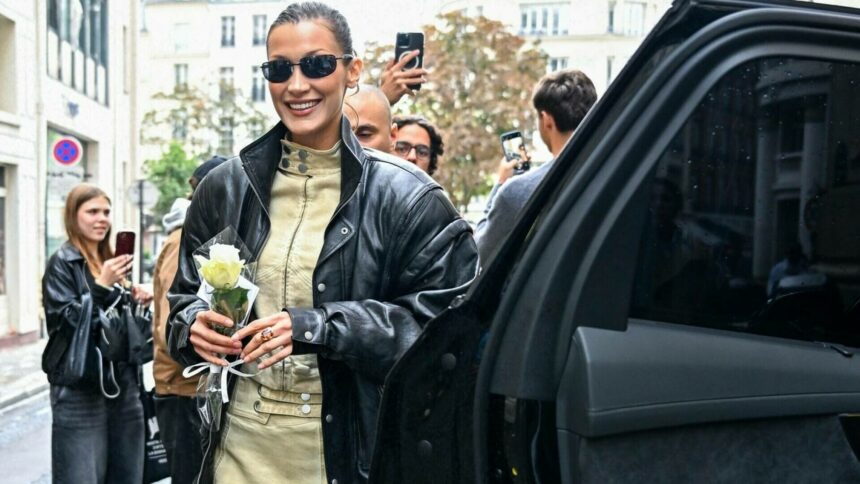 img Săptămâna Modei de la Paris 2024: Vedetele surprinse pe străzile capitalei Franței