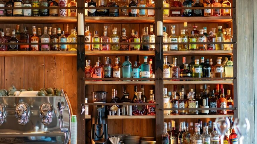 img Irlanda va pune mesaje șocante pe sticlele de băutură pentru a avertiza asupra legăturii cu cancerul