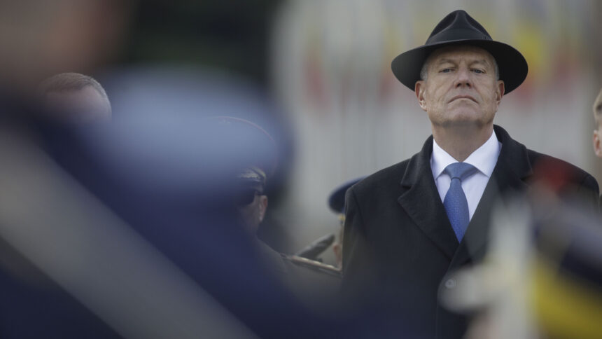 img Scandalul politico-mediatic dintre PSD și PNL privind legea cu dedicație pentru Iohannis